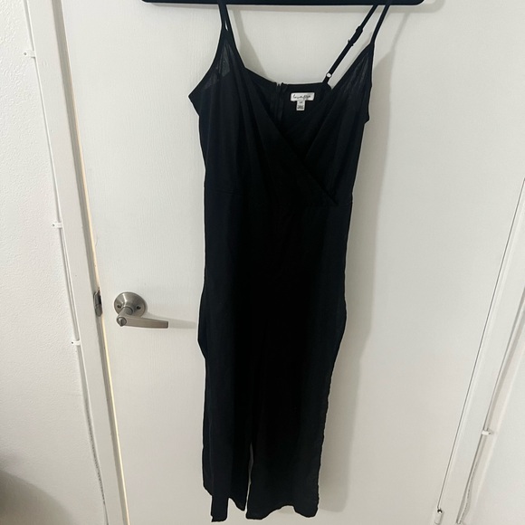 Black jumpsuit with leg slits - Picture 4 of 6